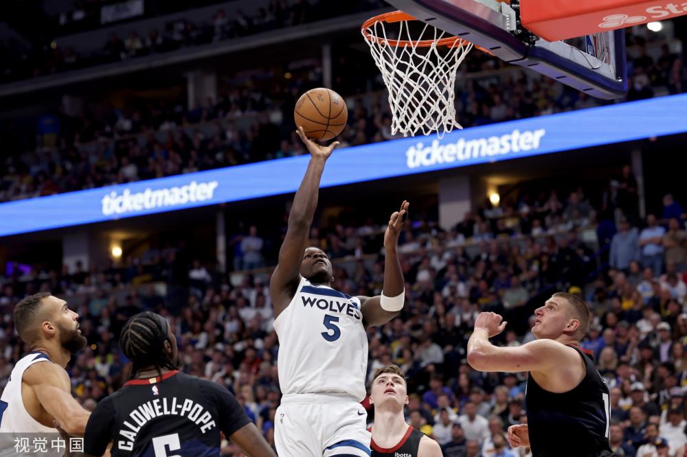 这个球几乎 这个球几乎