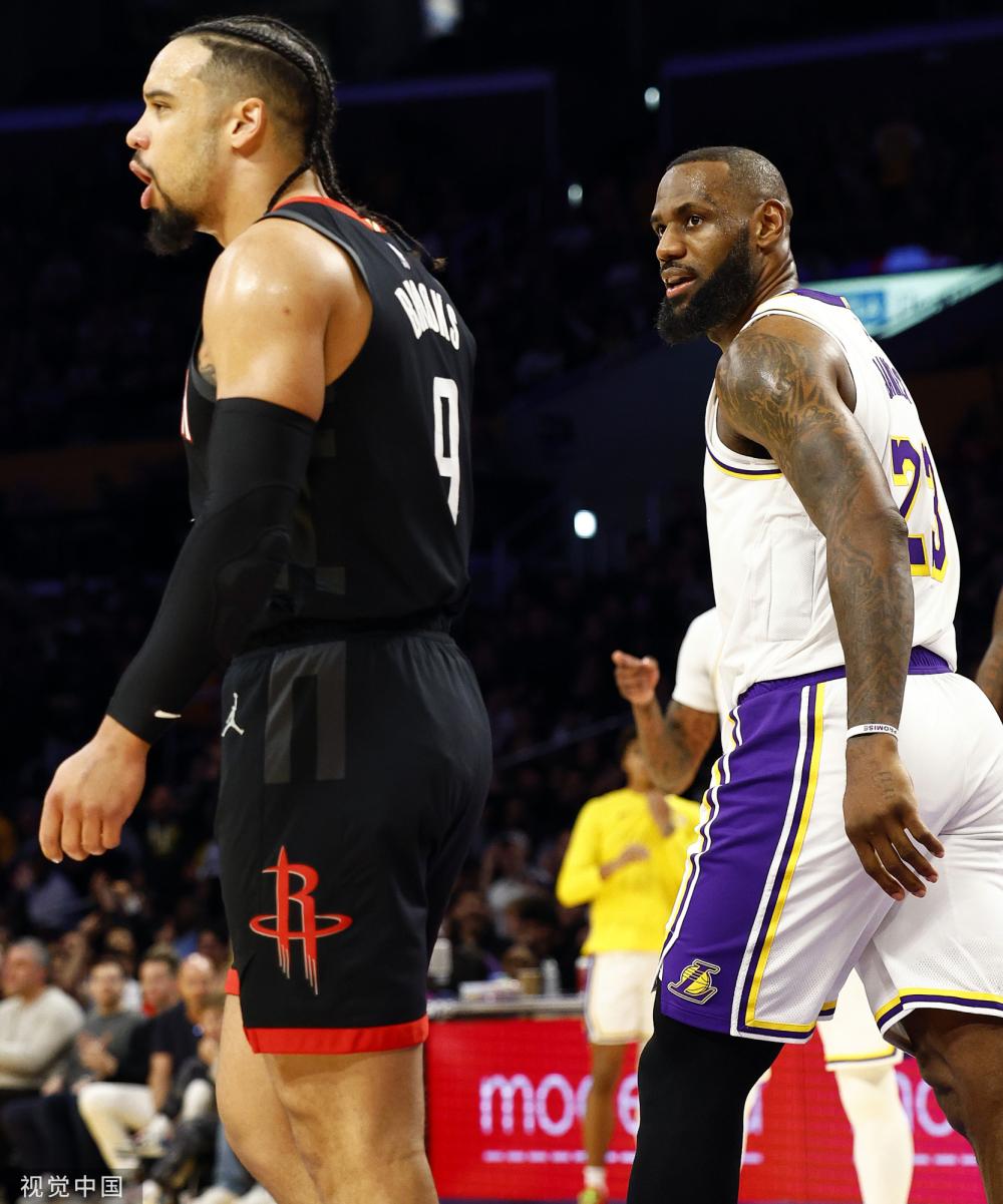 明了她们为 明了她们为